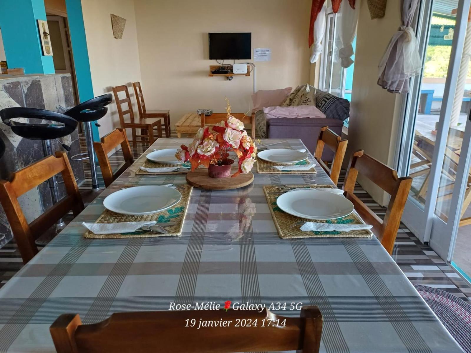 Вилла Chez Tonio Magic Ocean View Port South East Экстерьер фото