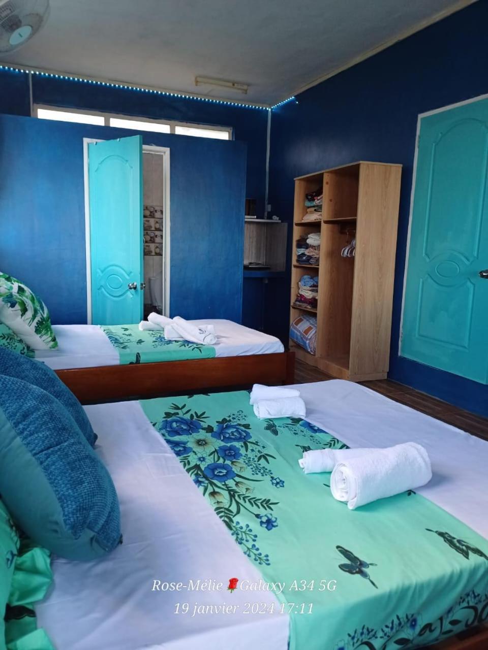 Вилла Chez Tonio Magic Ocean View Port South East Экстерьер фото