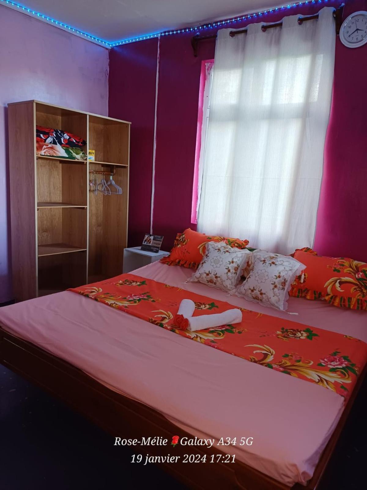 Вилла Chez Tonio Magic Ocean View Port South East Экстерьер фото